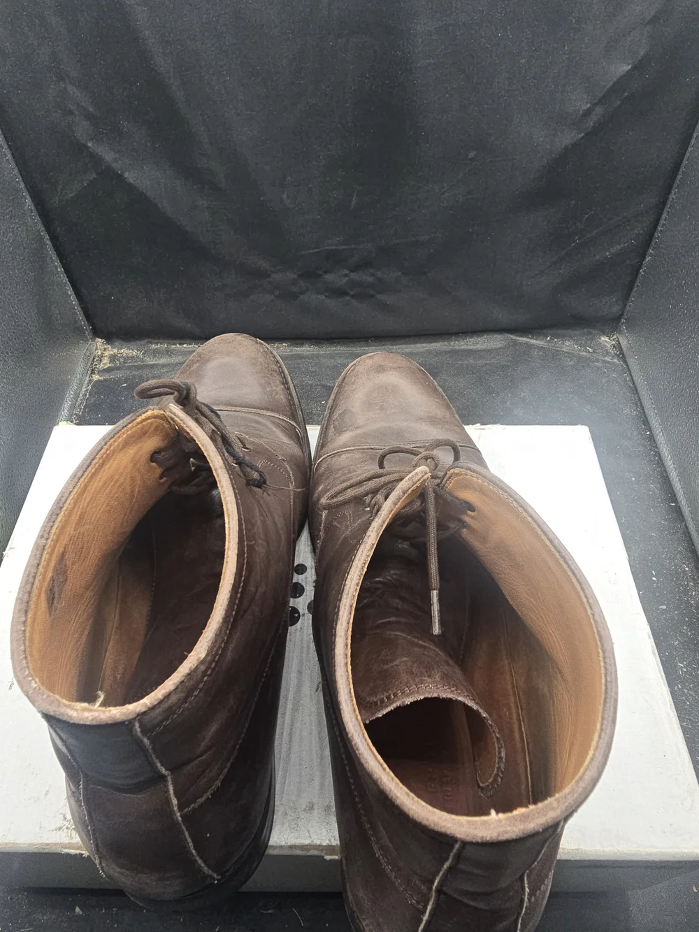 Men's Brown Leather Chukka Boots - Classic Lace-Up